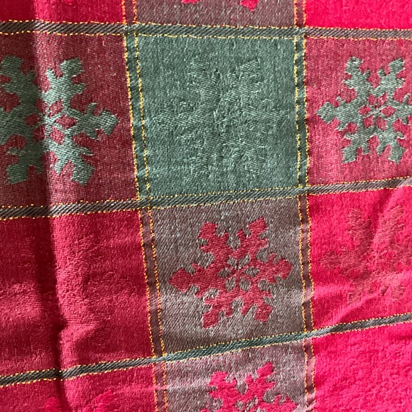 Christmas Tablecloth 48”x63”’ Cotton Red Green Gold - Picture 2 of 3